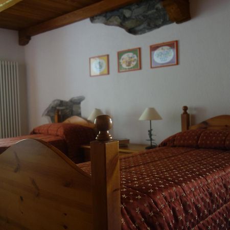 Auberge Lou Creton Di Lui Hostel Pontboset Экстерьер фото